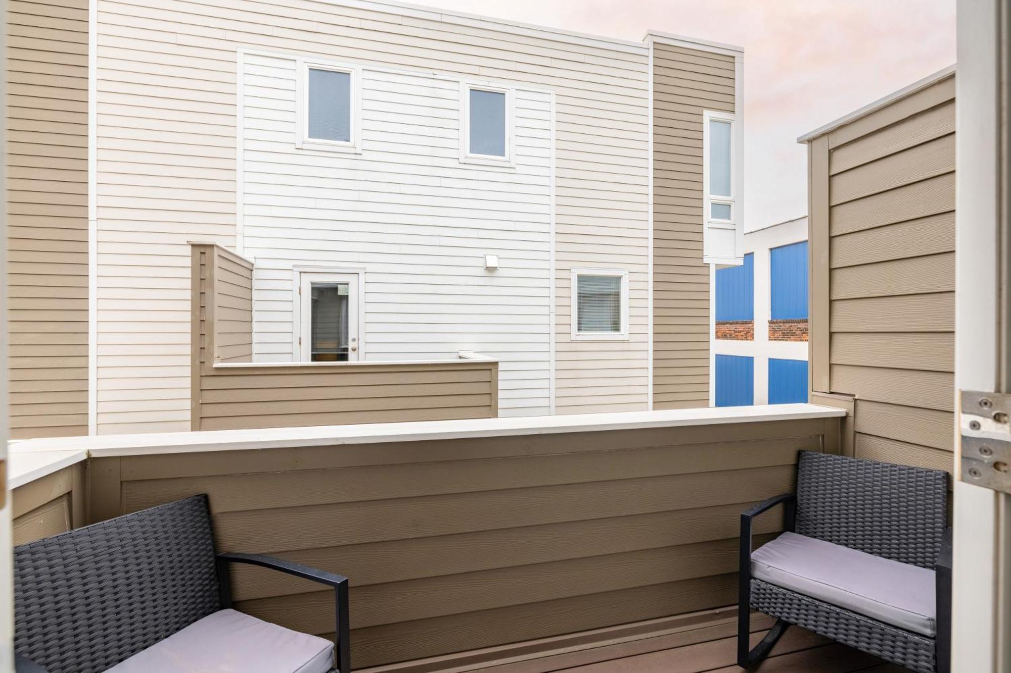 Luxury Downtown Townhome Unit 15 Cleveland Luaran gambar